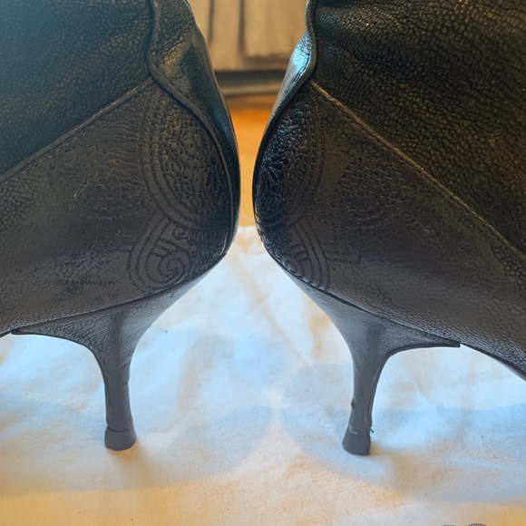 Authentic Prada pointed toe suede ankle booty - Picture 9 of 14